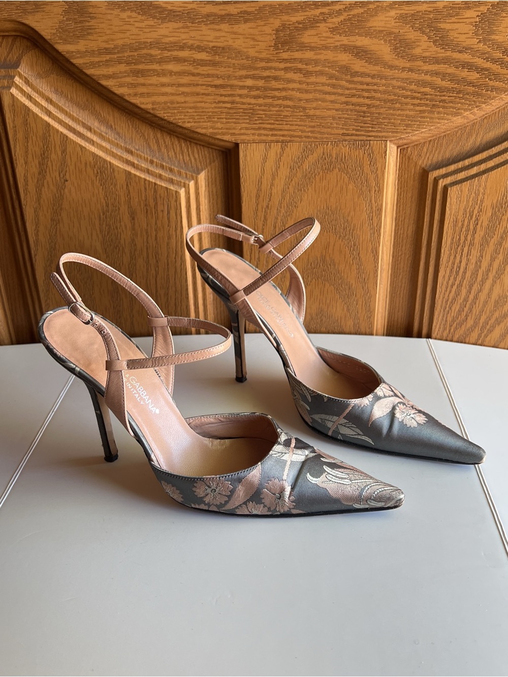 Dolce & Gabbana Floral Embroidered Slingback Pumps D'Orsay Heels Romantic EU 37